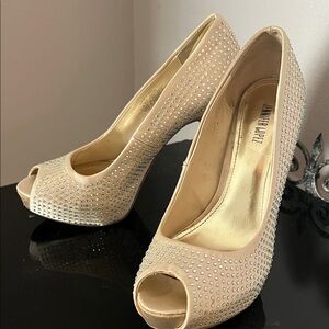 Jennifer Lopez Beige Studded Peep-Toe Heels